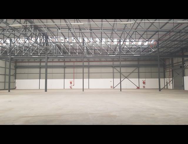 2,025M² FACTORY TO LET IN BLACKHEATH INDUSTRIAL